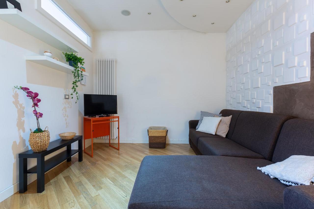 Bologna Modern Apartment Saragozza District Exterior photo